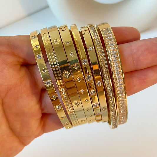 LOCEVIA – Armreif mit Sternmotiven